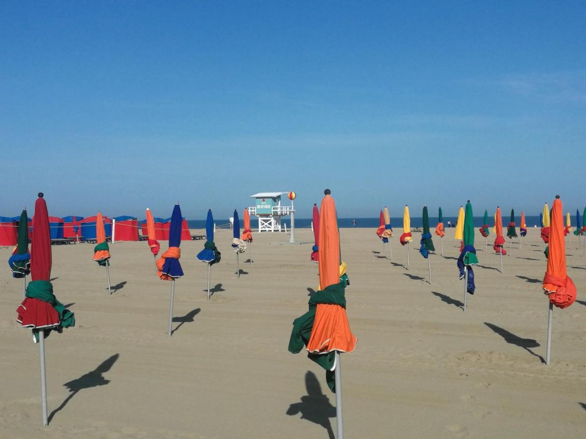 La Glycine Hypercentre et tout confort Deauville Extérieur photo